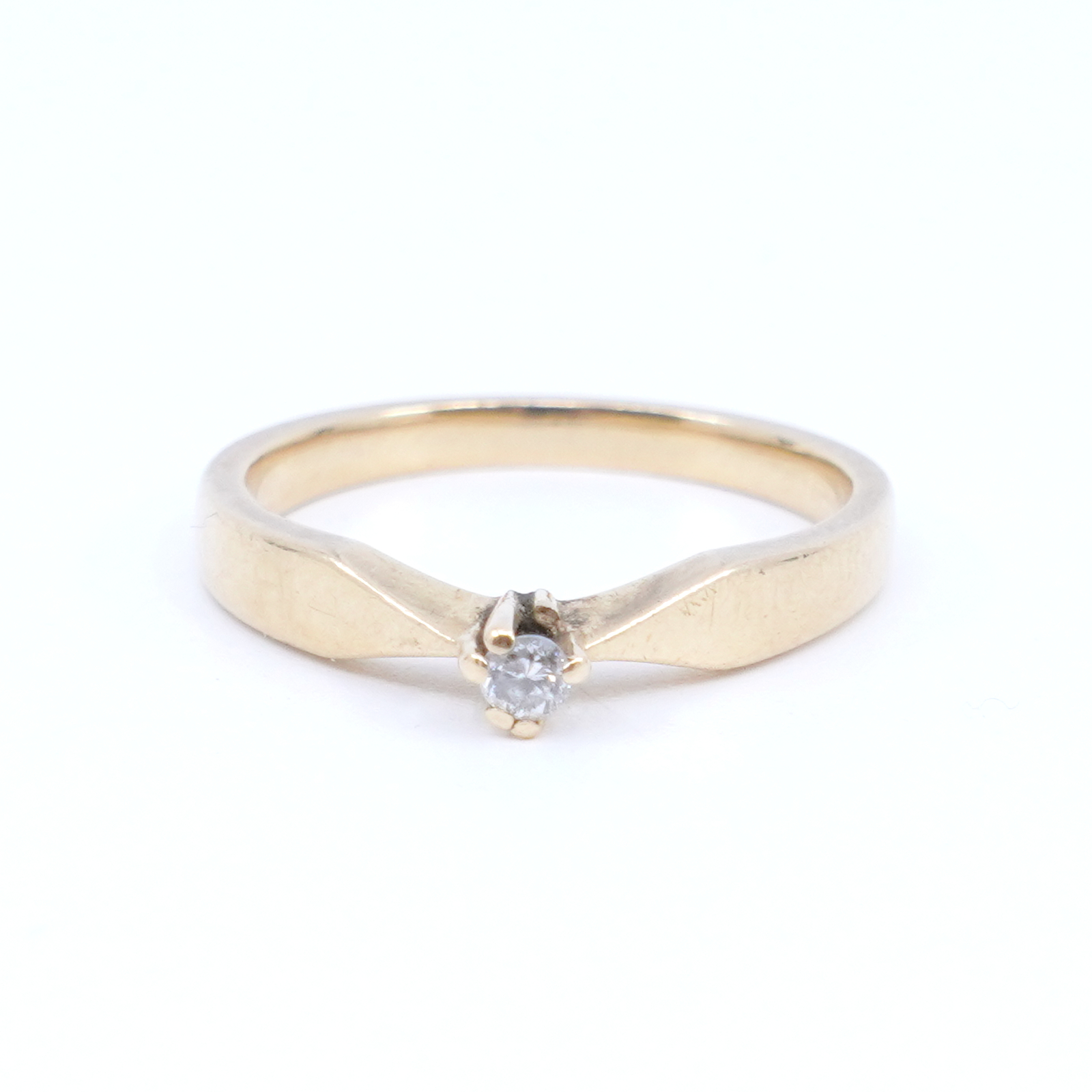 Solitärring Guld 18K med diamant 1xca0,05ct