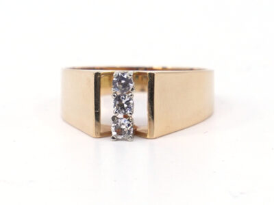 Ring Guld 18K med stenar