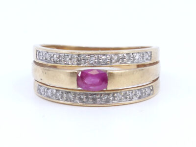 Ring med sten och diamanter 18K