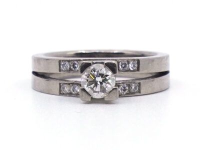 Ring Vitguld 18K med diamanter