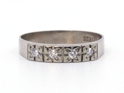 Ring Vitguld 18K med diamanter