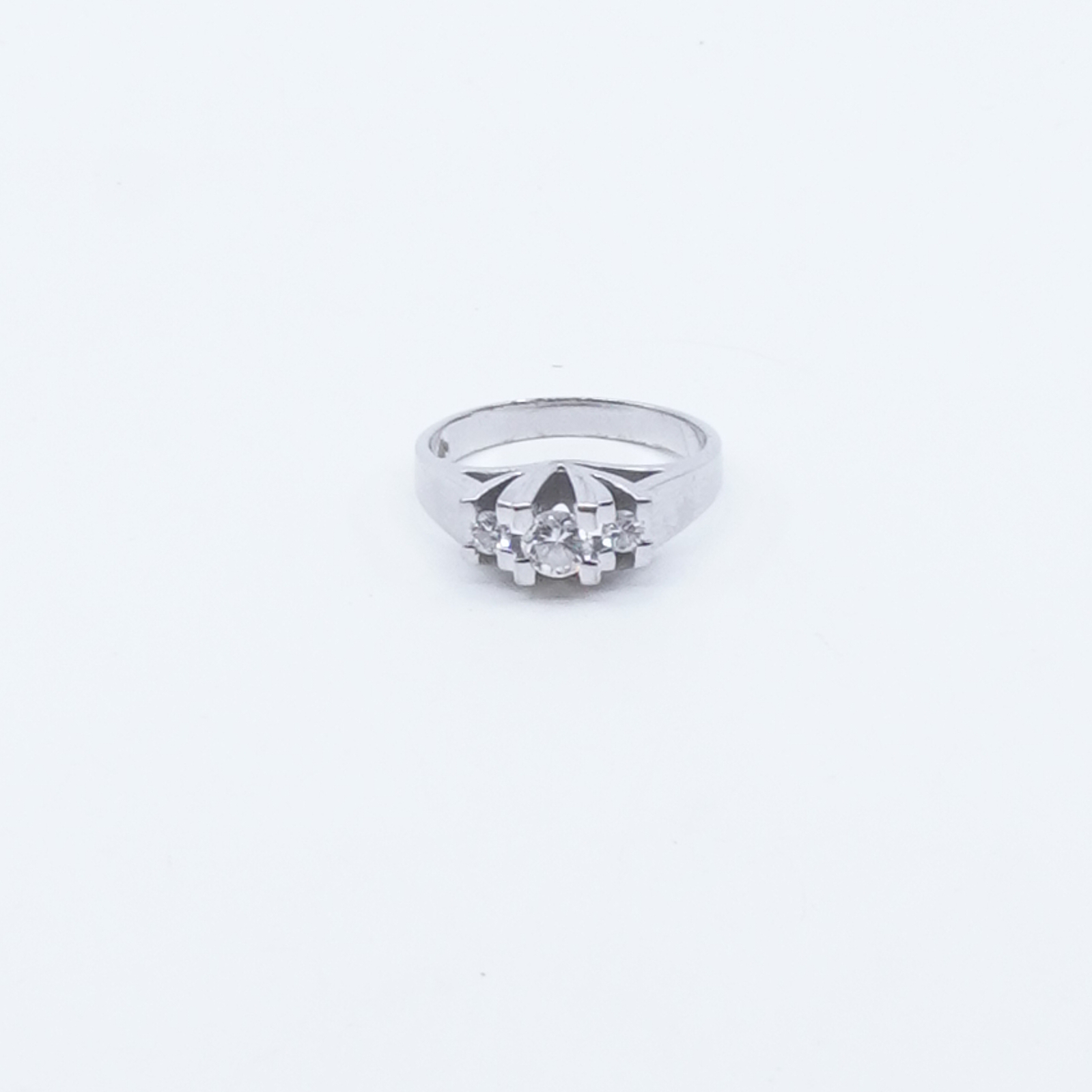 Ring Vitguld 18K