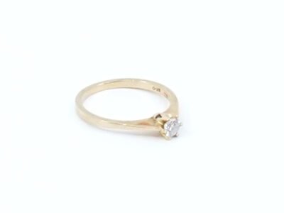 Ring med Diamant