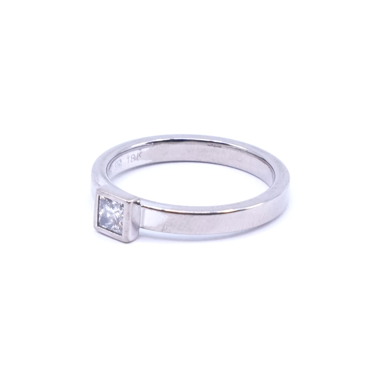 Ring Vitguld 18K