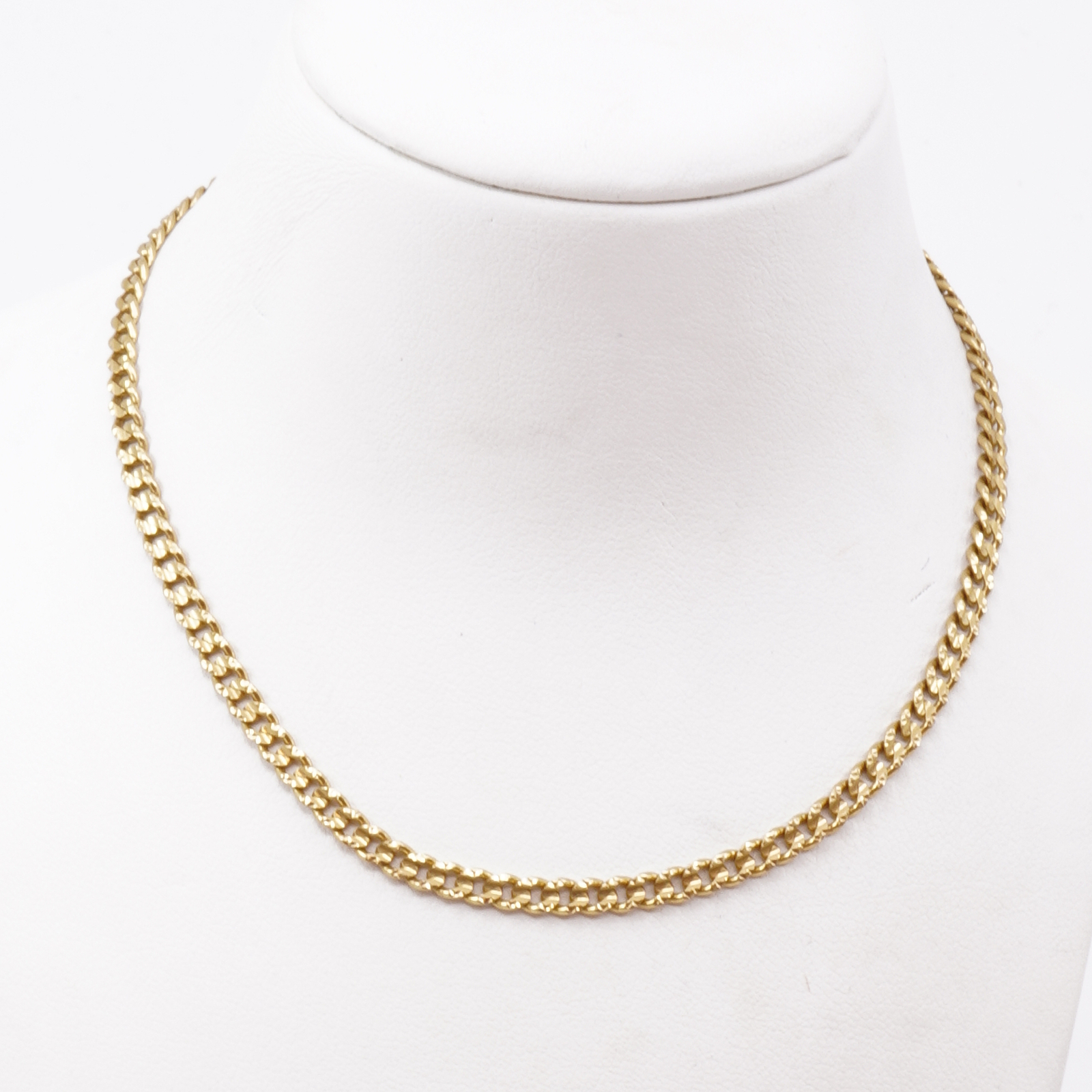 Halskedja Pansar Guld18K 13,3g Längd 61,8cm Bredd 3mm