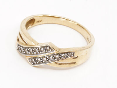 Ring Guld 18K Brv 4,8g Ø20 med diamanter 14xca0,01ct