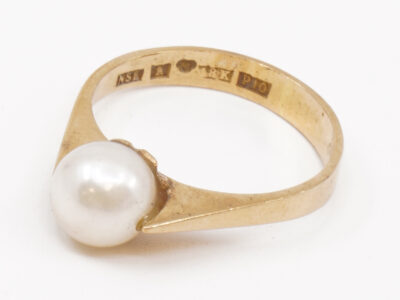 Ring Guld 18K Brv 2,7g Ø16½ med pärla Ø7mm