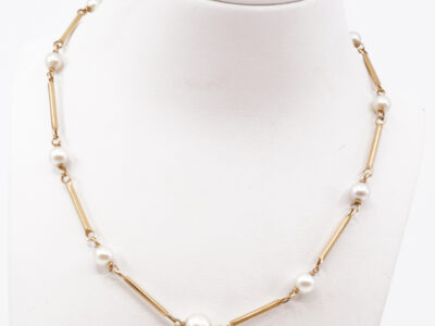 Collier Stavlänk Guld 18K Brv 9,2g Längd 43cm Bredd 1,5mm med pärlor, doserat 03,5-6mm