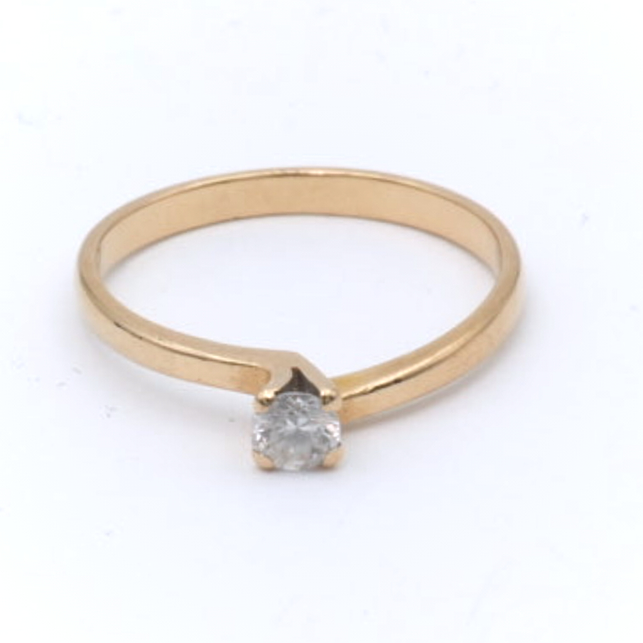Ring Guld 18K med vit sten