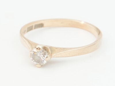 Ring Guld 18K 1,8g Ø16mm med diamant 1xca0,23ct