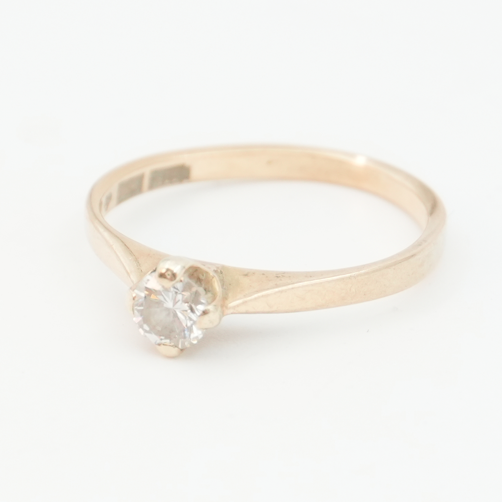 Ring Guld 18K 1,8g Ø16mm med diamant 1xca0,23ct