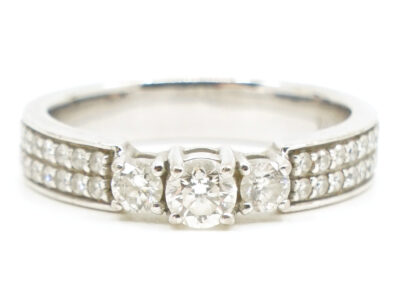 Ring Vitguld 18K