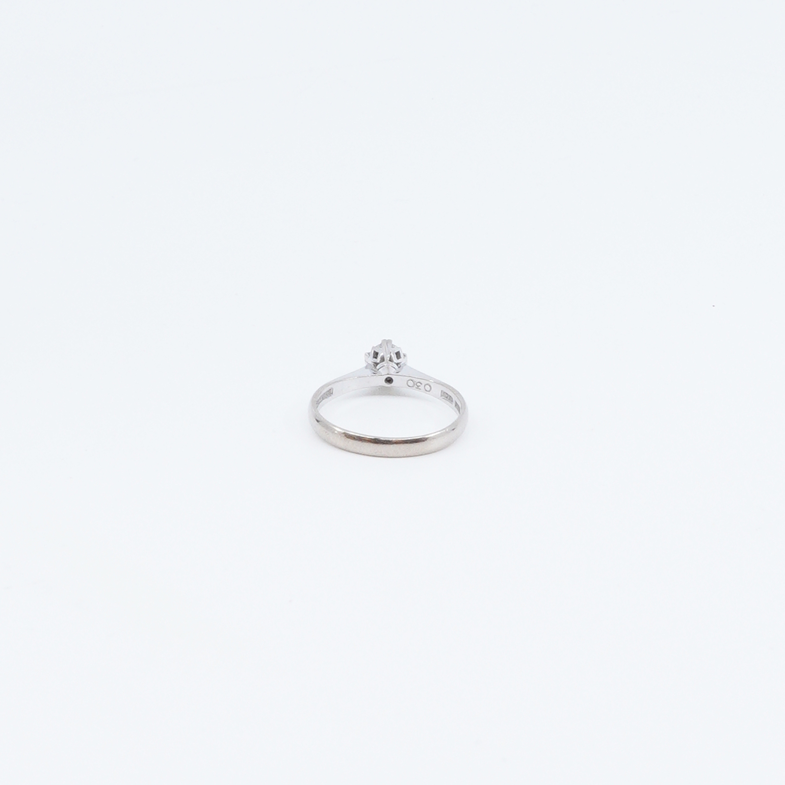 Ring Vitguld med diamant