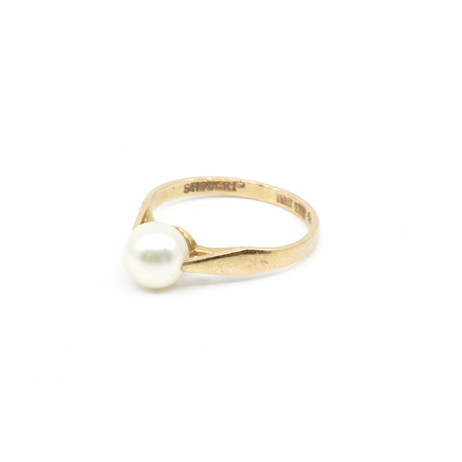 Ring Guld 18K Med odlad Pärla