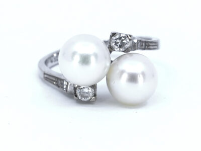 Ring 18K med diamanter & pärlor