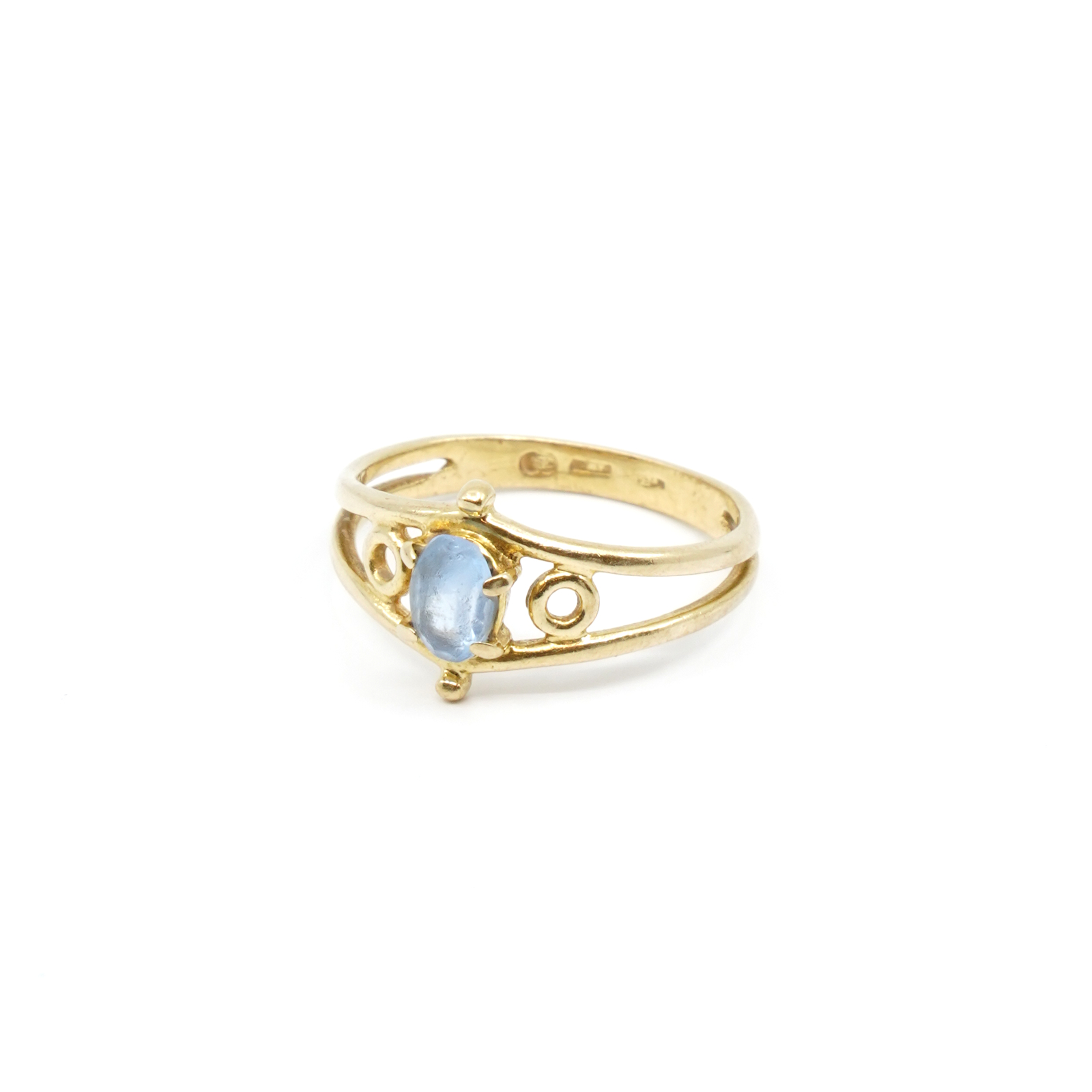Ring Guld 18K Med blå sten