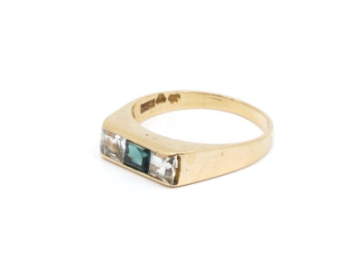 Ring Guld 18K Med stenar