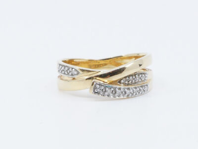 Ring med diamanter