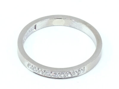 Ring Vitguld 18K med diamanter
