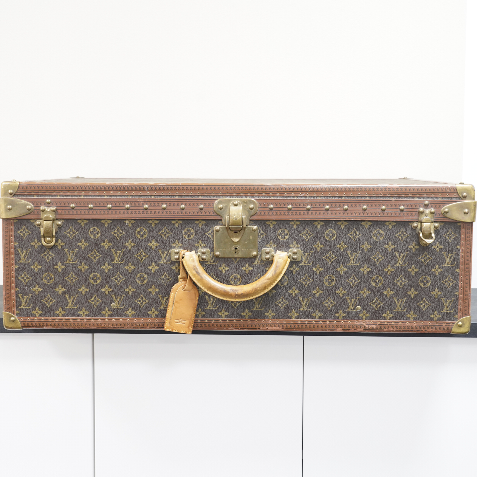 1 Louis Vuitton