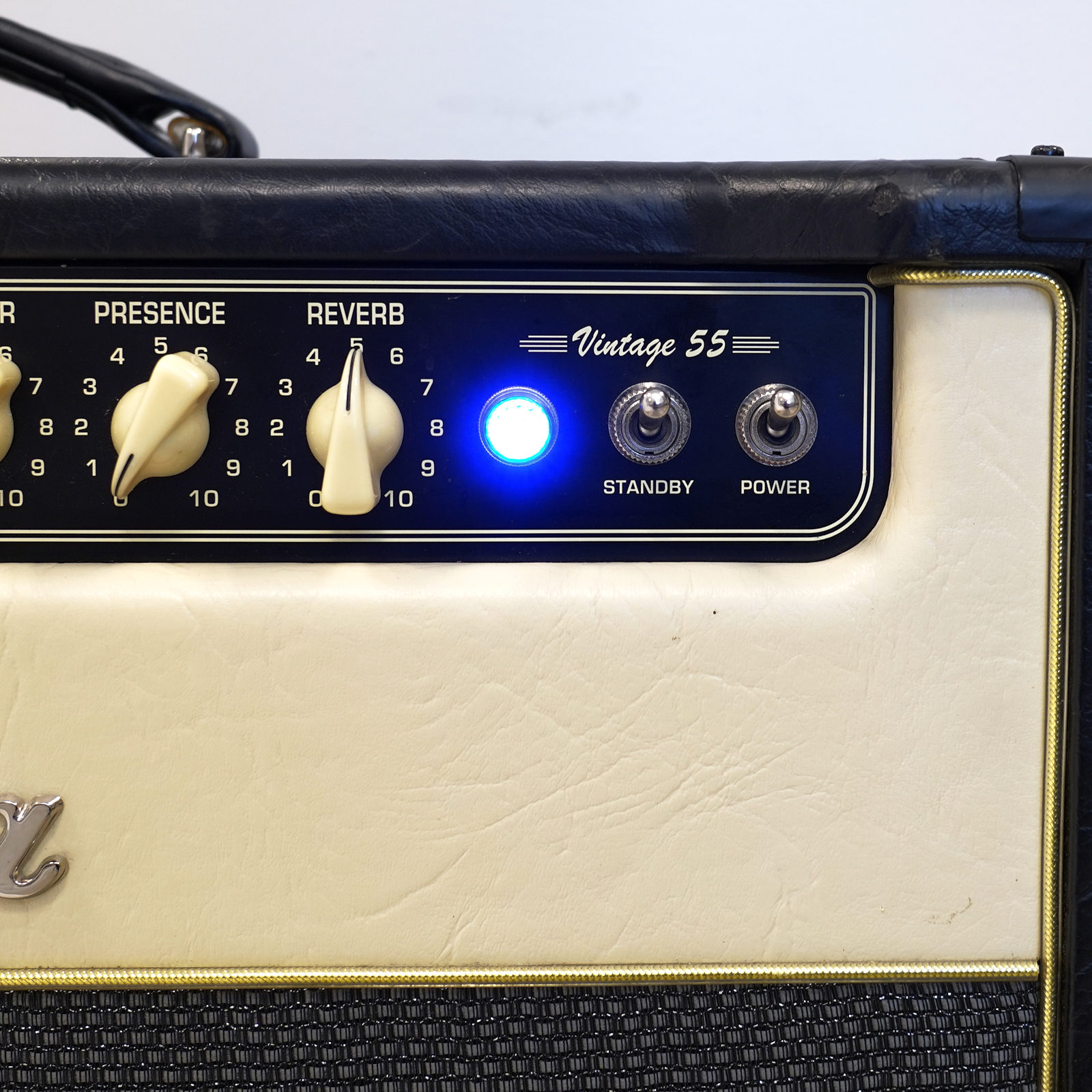 Elgitarrförstärkare, Bugera V55,