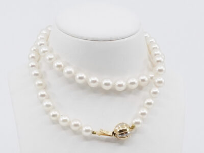 Pärlcollier odlade pärlor