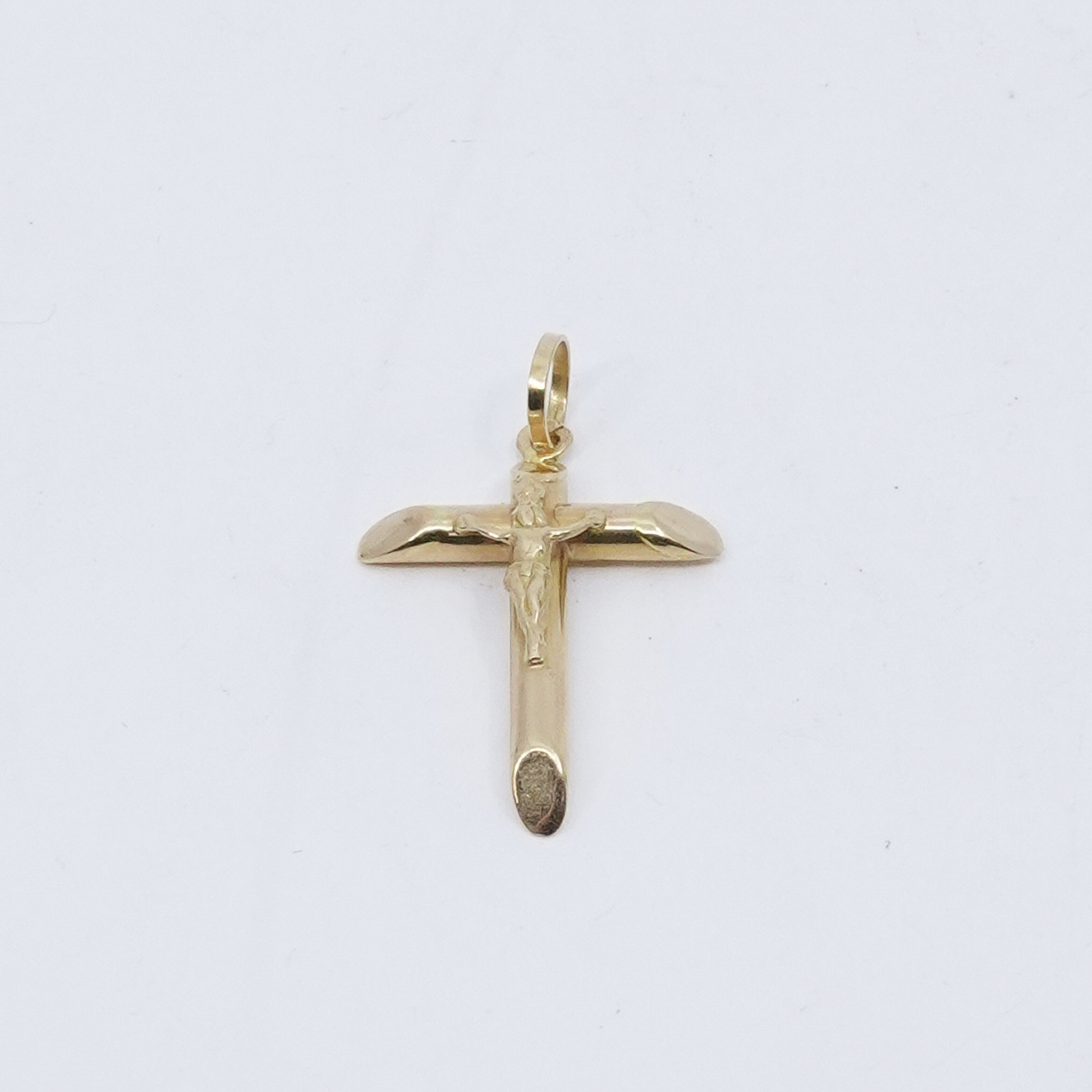 Hänge Krucifix Guld 18K 1,4g