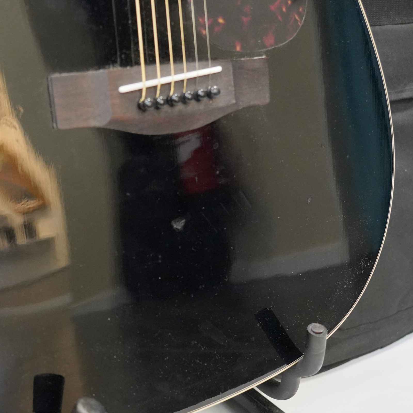 Akustisk gitarr Yamaha F370 stålsträngad med mjukt fodral