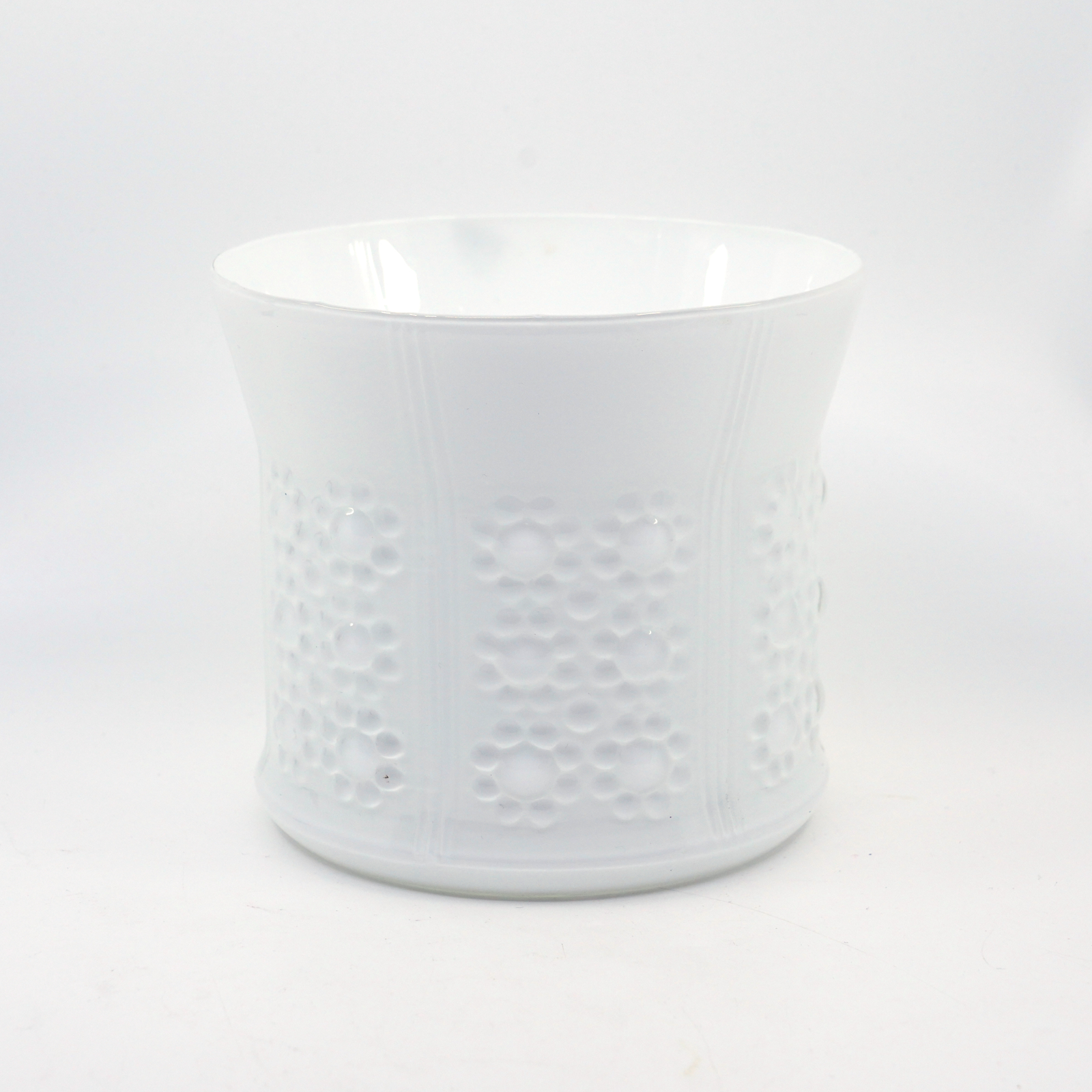 Ytterfoder i glas, Olle Alberius, "Flora", Orrefors, höjd: 10,5cm Ø12