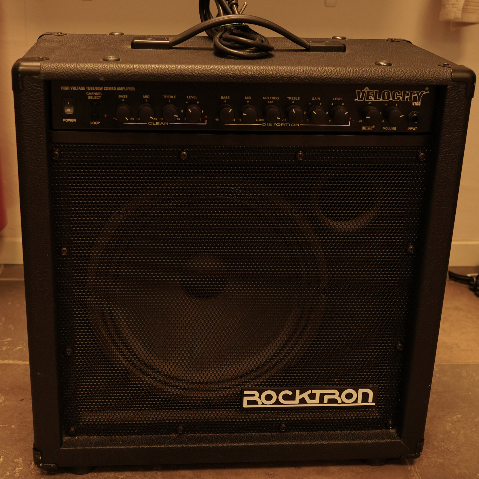 Förstärkare Rocktron Velocity